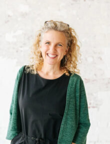 a portrait of Sally Rippin