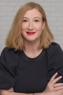 Photograph of Fiona Hazard