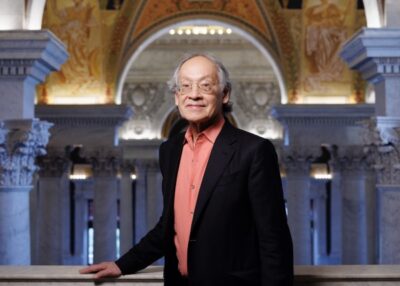 a portrait of Arthur Sze